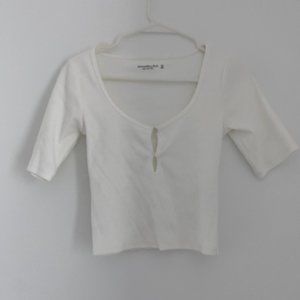 Cropped A&F white shirt